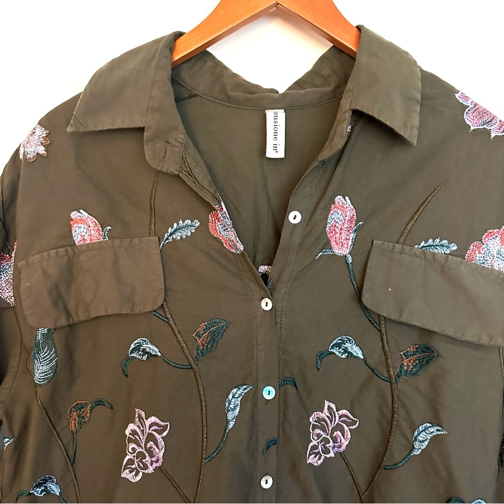 Tensione In Embroidered Oversized Army Green Olive Button Down Shirt Size Small - Picture 3 of 11